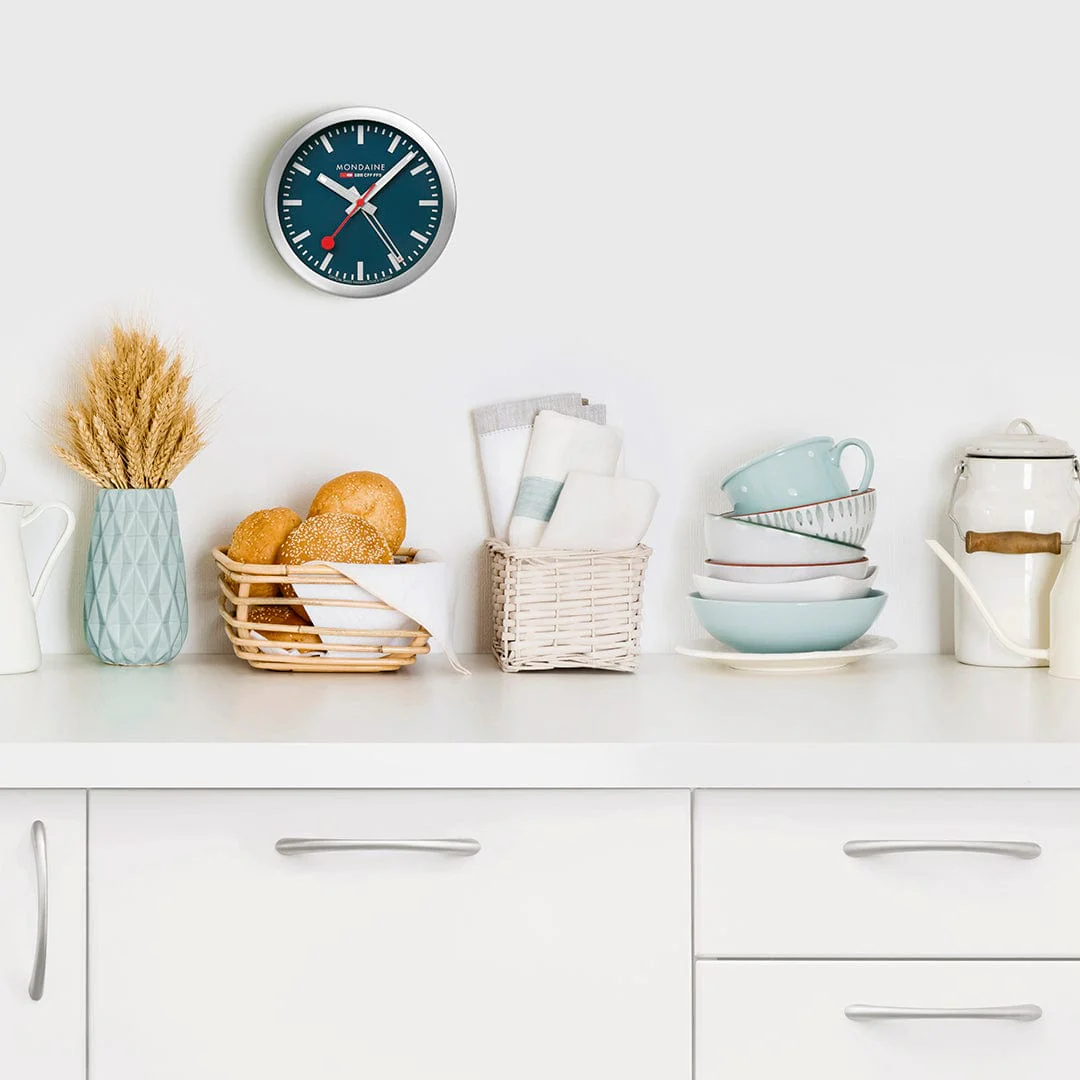 Deepest Blue Table and Alarm Clock, 12,5 cm - Image 3