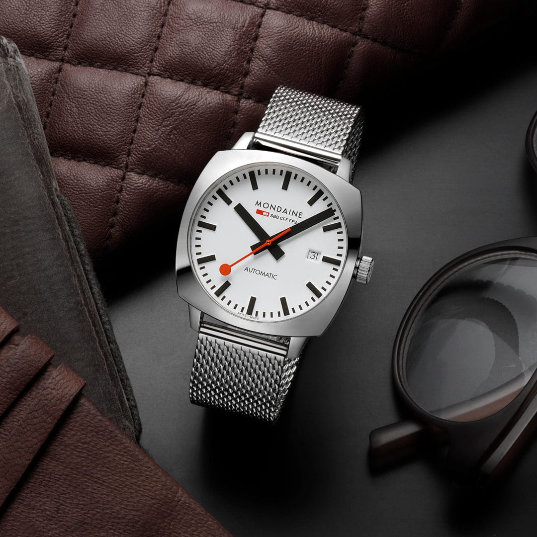 Cushion Automatic, Stainless Steel, 39 mm - Image 8